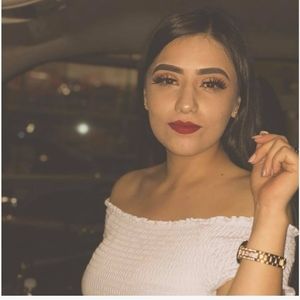 Meet your Posher, Karla